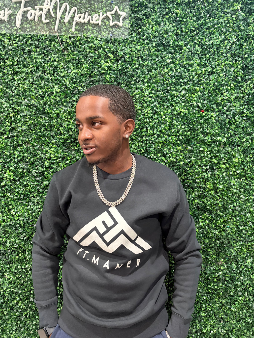 Logo Crewneck Sweatshirt