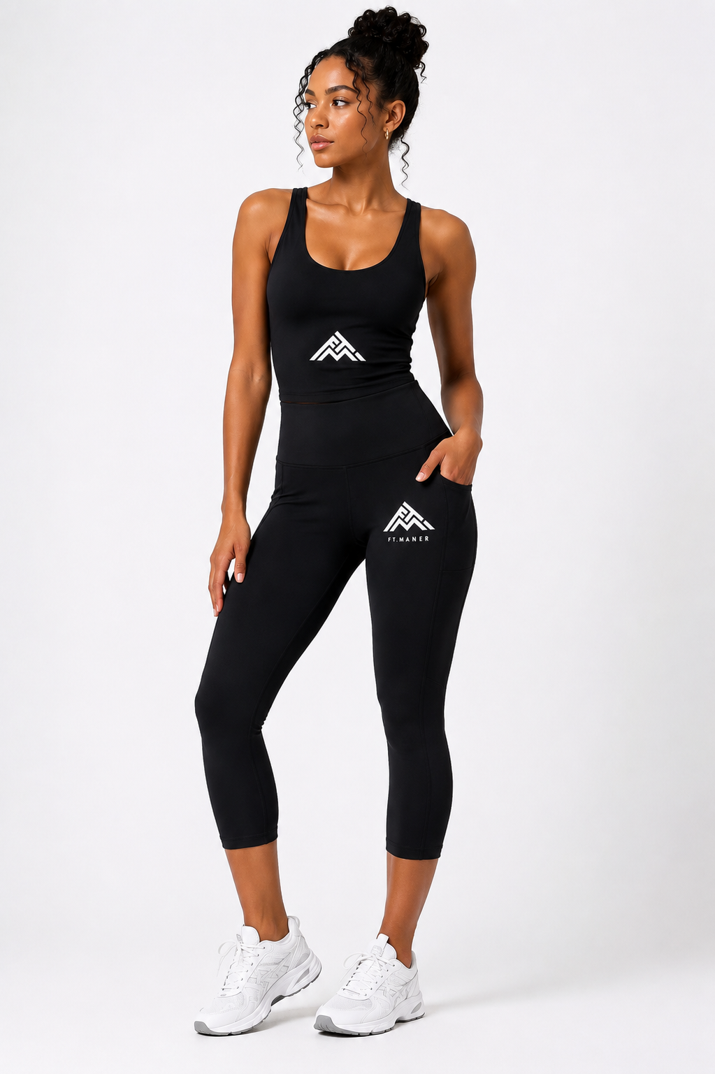 LADIES HALTER YOGA SET